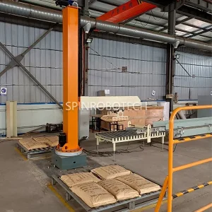 Automatic Column Palletizing Robot, customized dual‑station single column rotary palletizer for 15KG 20KG 25KG 30KG white sugar bags, PLC control automatic palletizing machine with customized grippers, can be CE certificated.