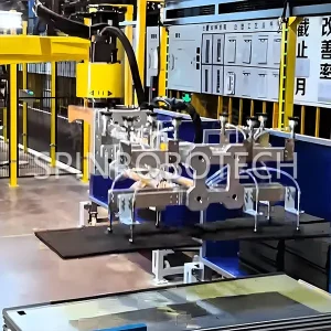 Dual-Gripper Column Robot Palletizer, 2 Axis Column Palletizer, Equipped Customized Double Gripper for Metal Paltes, High-speed Dual-station Column Rotary Palletizing & Depalletizing Machine with CE Certification. SPIN’s Rotary Column Palletizer: Dual-station, continuous operation, no speed loss.