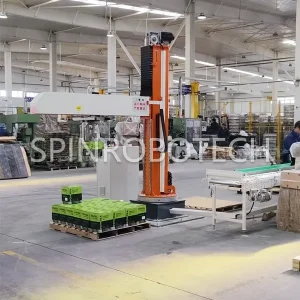 Customized dual-station battery palletizer, column-type rotary palletizing machine, equipped with custom gripper for 20kg battery pack. SPIN's Column rotating palletizer: Dual-station, continuous operation, no speed loss.